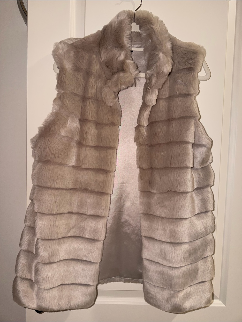 Talbots Soft Faux Fur Sleeveless Vest in Taupe Gray